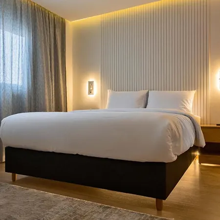 Parkside Boutique Serviced Apartments-3